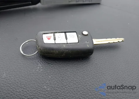 2015 Nissan Rogue S z USA, uszkodzony, nr VIN 5N1AT2MV9FC926560